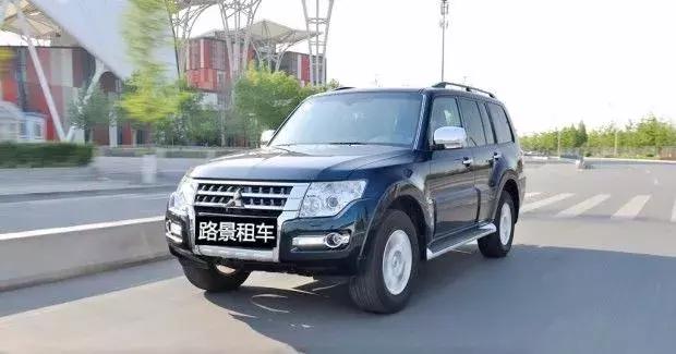 川藏線(xiàn)租車(chē)旅游自駕稻城