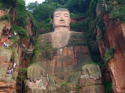 樂(lè)山旅游