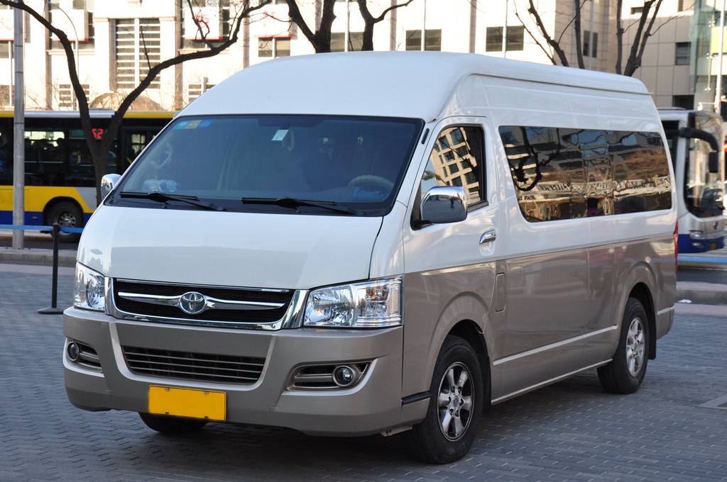 成都會議會務(wù)租車