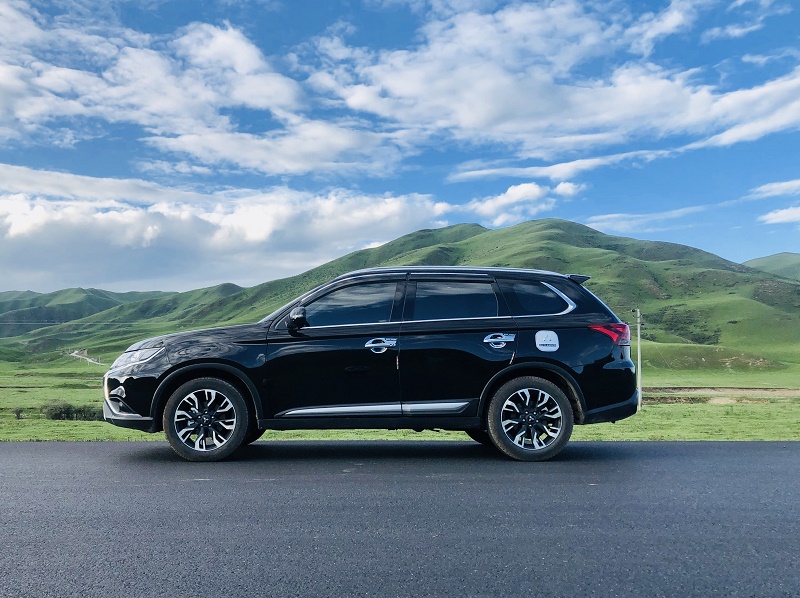 成都租車使用時下雨應(yīng)該注意什么？
