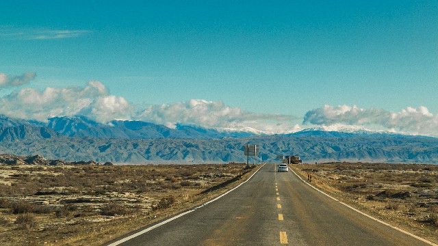 成都旅游包車